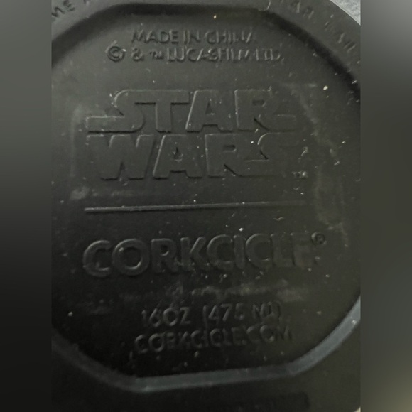 Corkcicle | Star Wars Storm Trooper 16 oz. Canteen. - Picture 14 of 16